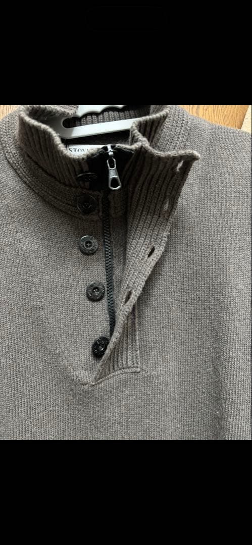 stone  ストーンアイランド ジップニット