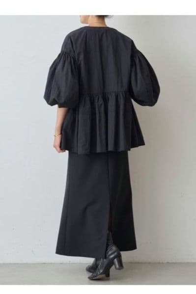 新品 BEARDSLEY ペプラムジップシャツブルゾン