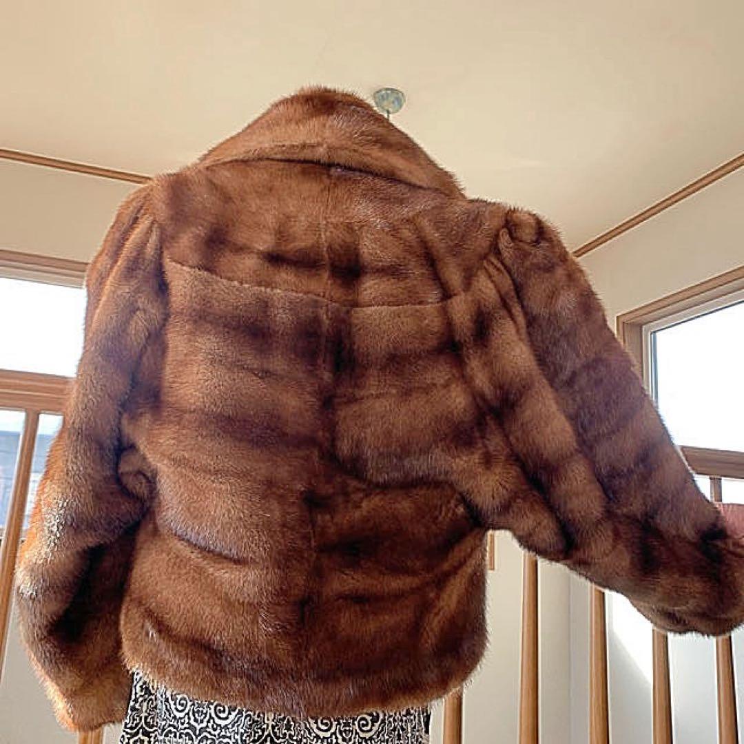 新春　プライス❣️ デミパフ　ミンク　デザイン　コート《貂皮 毛皮 大衣》
