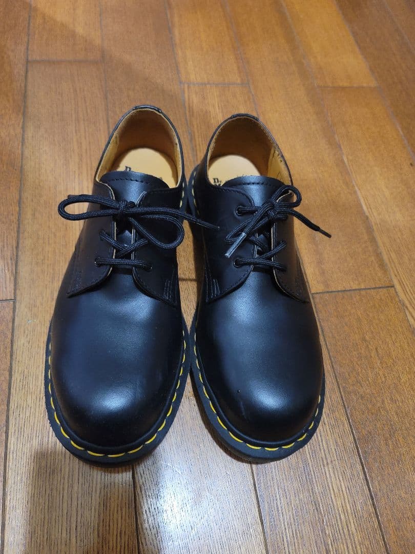 ドクターマーチン ブーツ 3ホール