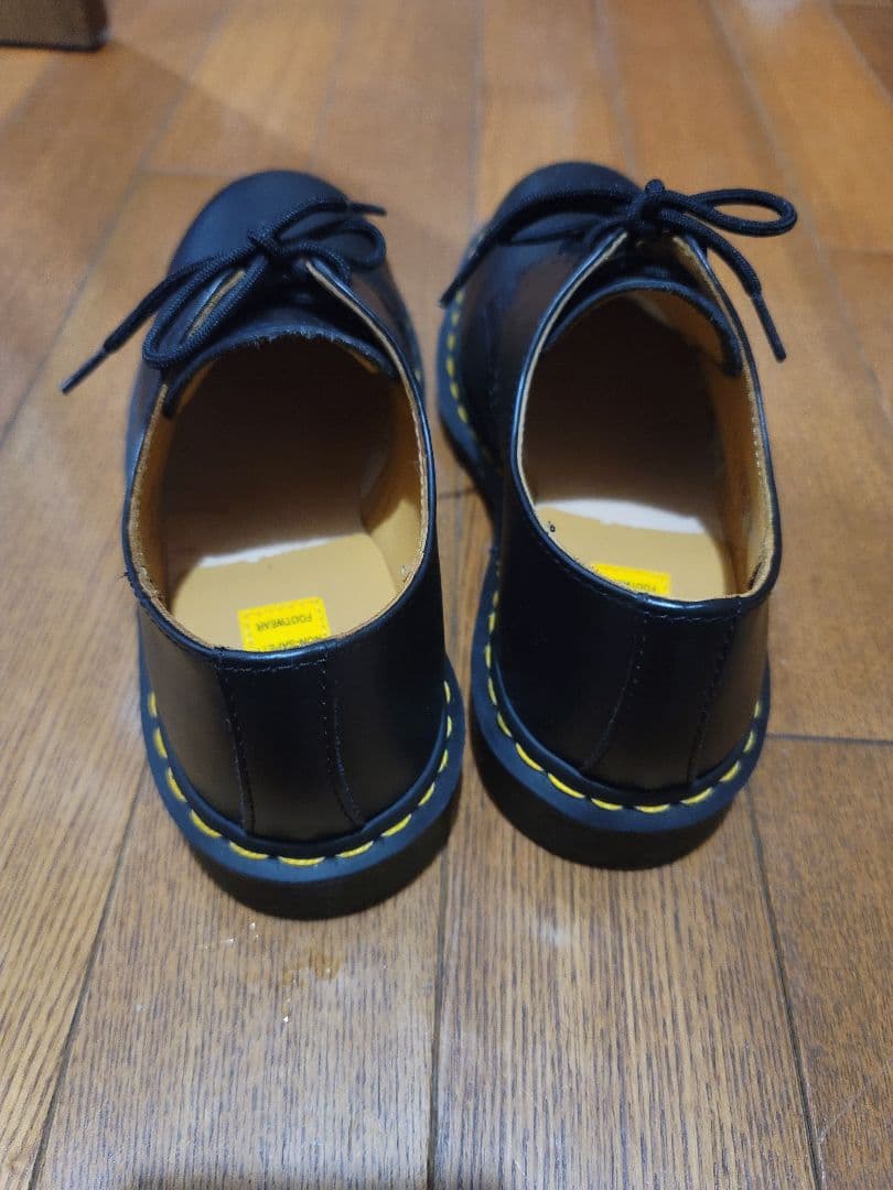 ドクターマーチン ブーツ 3ホール