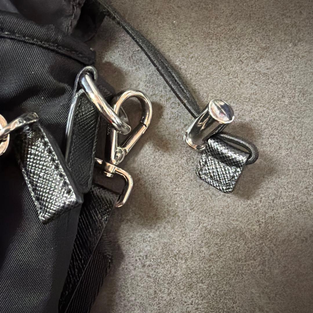 PRADA. Re-Nylon スマートフォンケース