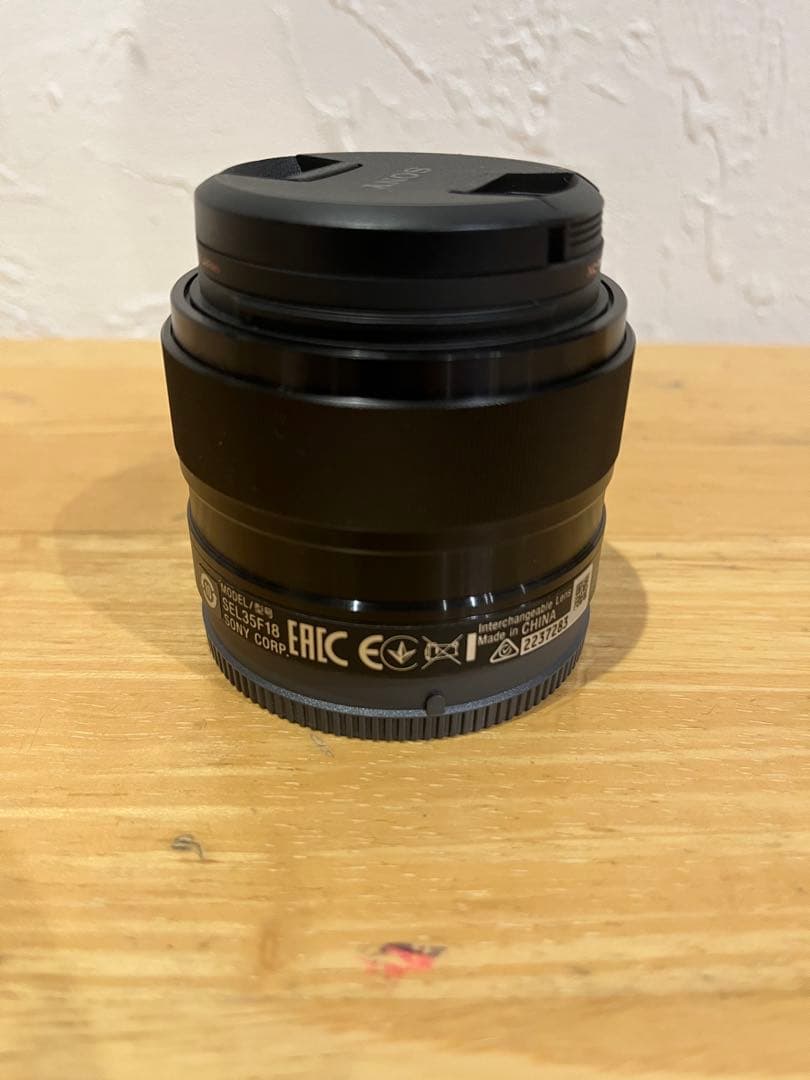 SONY E35mm F1.8 OSS レンズ　SEL35F18