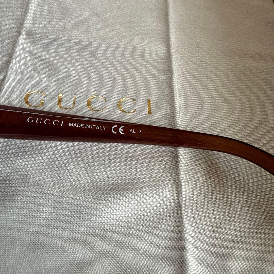 GUCCI ブラウンラウンド型サングラス ケース付き