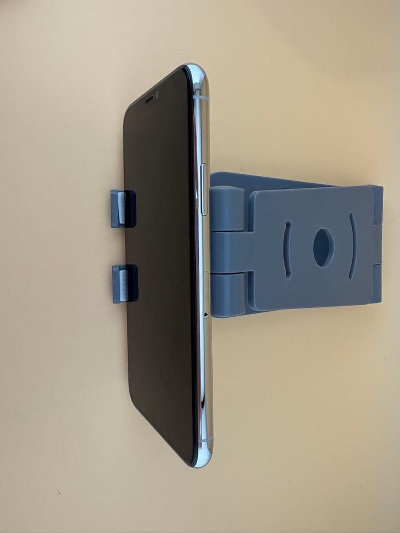 iphone 11pro 256GB シルバーSIMフリーバッテリー100%