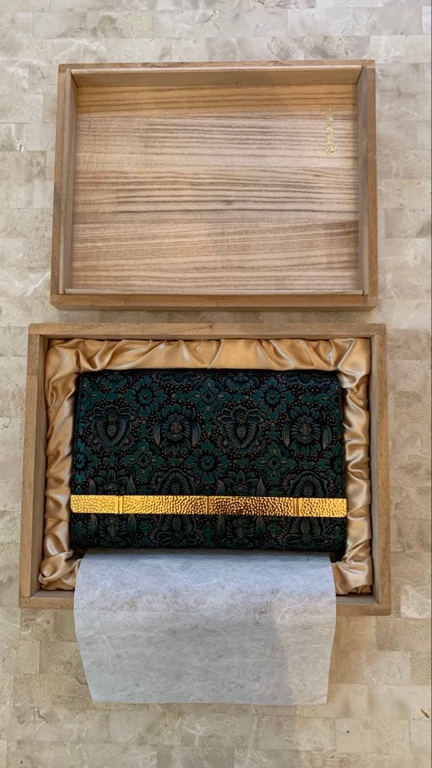 印傳屋 印伝 indeene インディーヌ クラッチバッグ 深緑