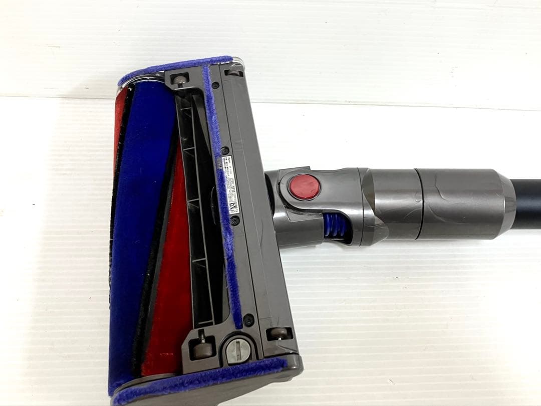 Dyson ダイソン◆Cyclone V10 Fluffy SV12 付属品多数