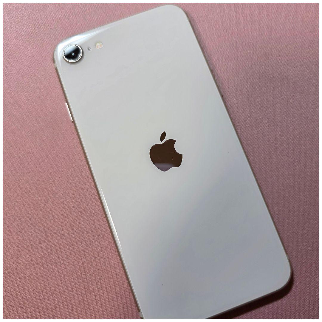 Apple iPhone SE3 64GB SIMフリー ホワイト