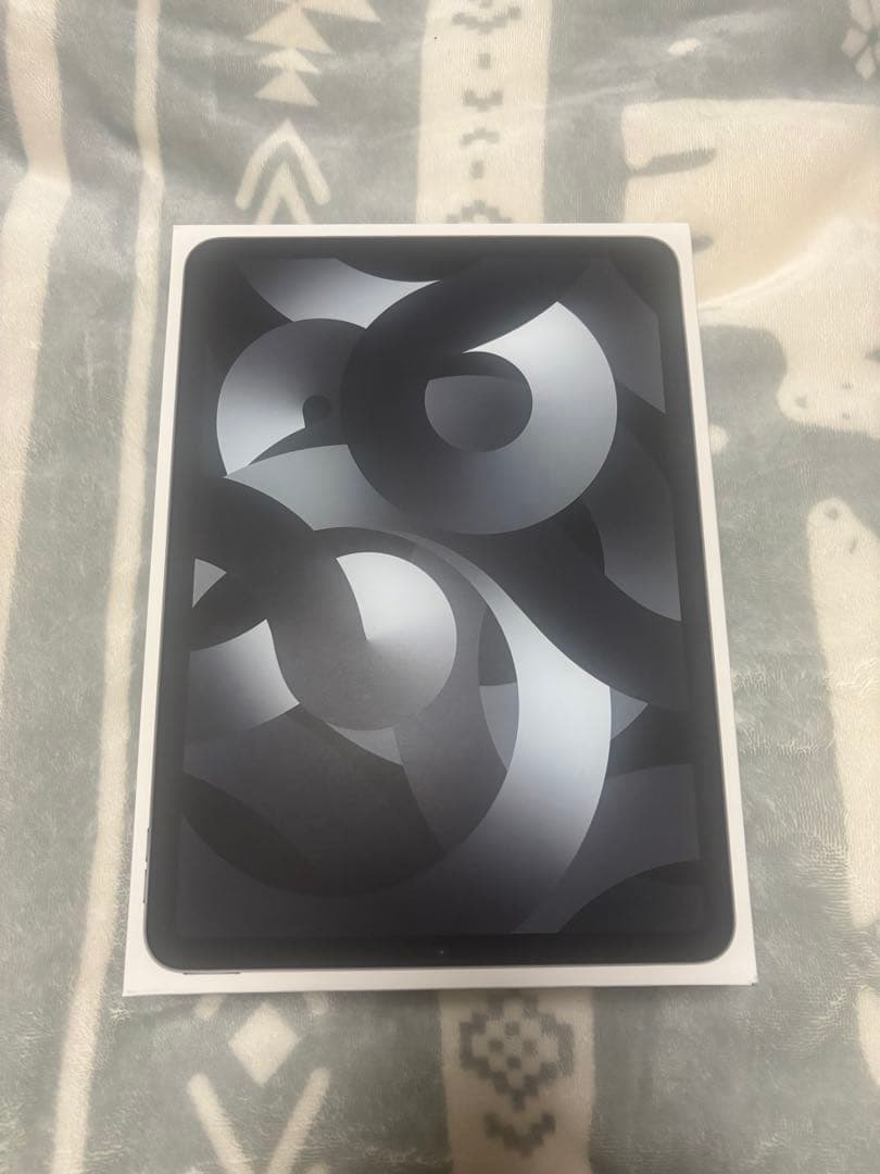 iPad Air 第五世代　64GB Wi-Fiモデル