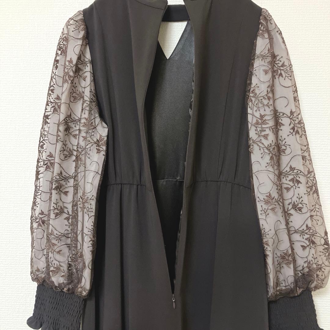 完売品　美品　刺繍 シアー トライアングルデザイン エンブロイダリー ワンピース