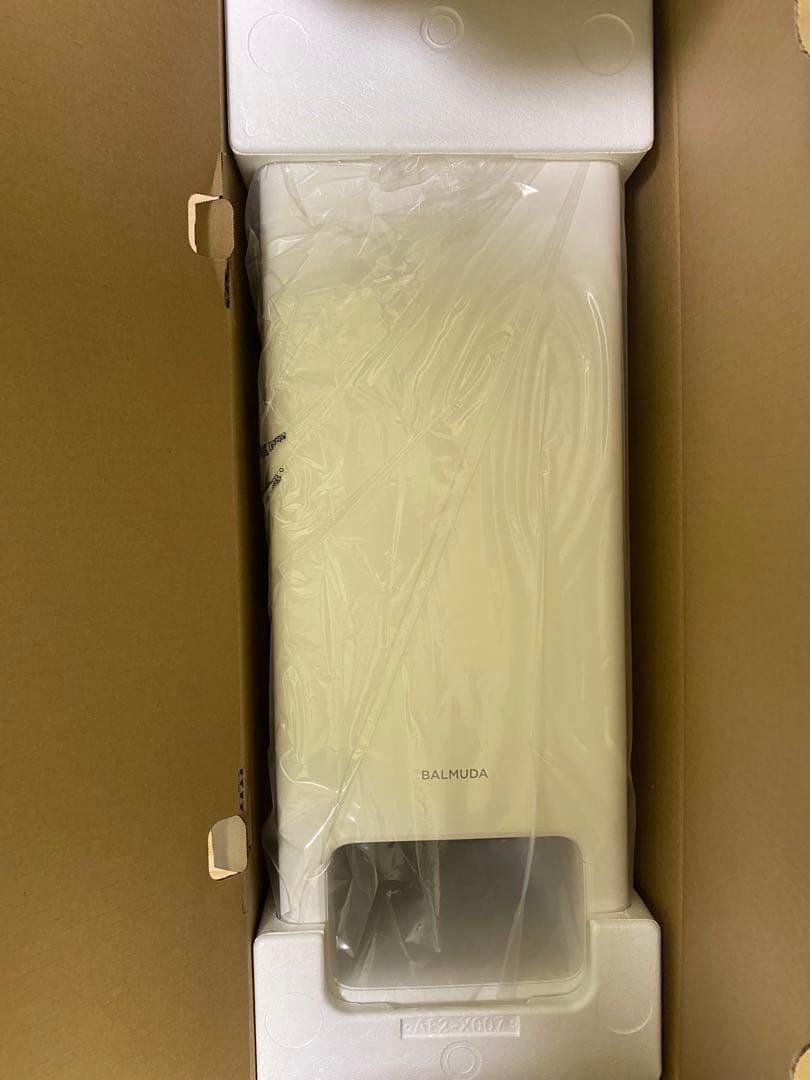 BALMUDA The Pure A01A-WH ホワイト