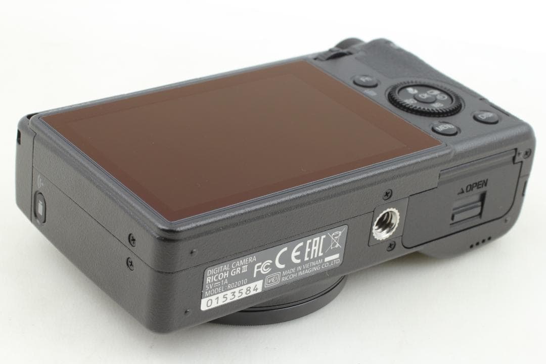 サムレスト付き RICOH GR III コンパクトデジタルカメラ