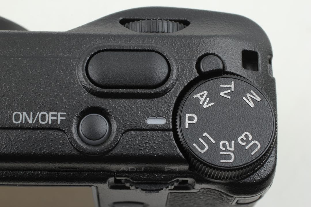 サムレスト付き RICOH GR III コンパクトデジタルカメラ