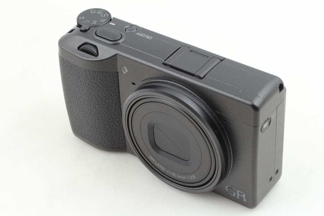 サムレスト付き RICOH GR III コンパクトデジタルカメラ