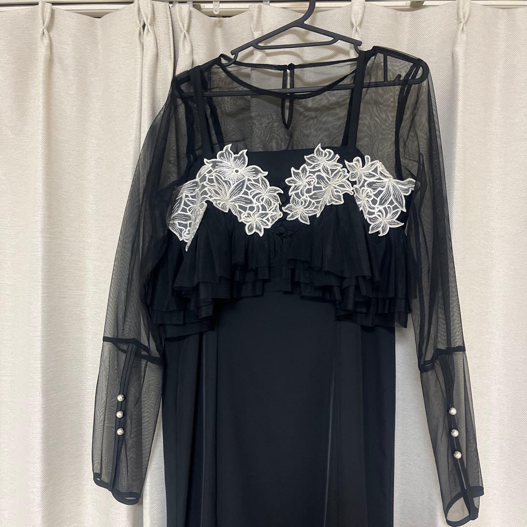 シースルーフリルドレス 黒　結婚式　お呼ばれドレス