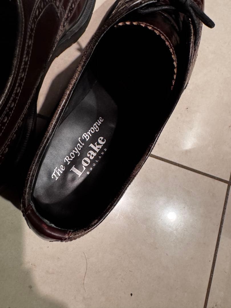 Loake ダークブラウン レザー ウィングチップ