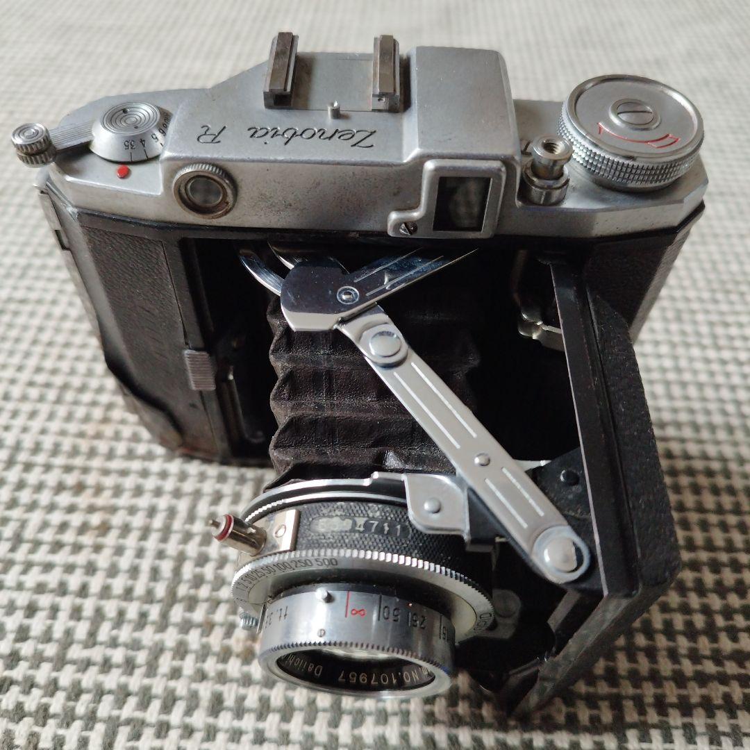 ZENOBIA R　フィルムカメラ