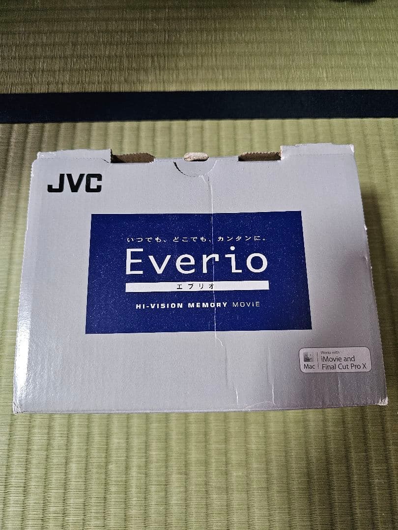 JVC Everio ビデオカメラ本体 32GB SDHC付き【最終値下げ】