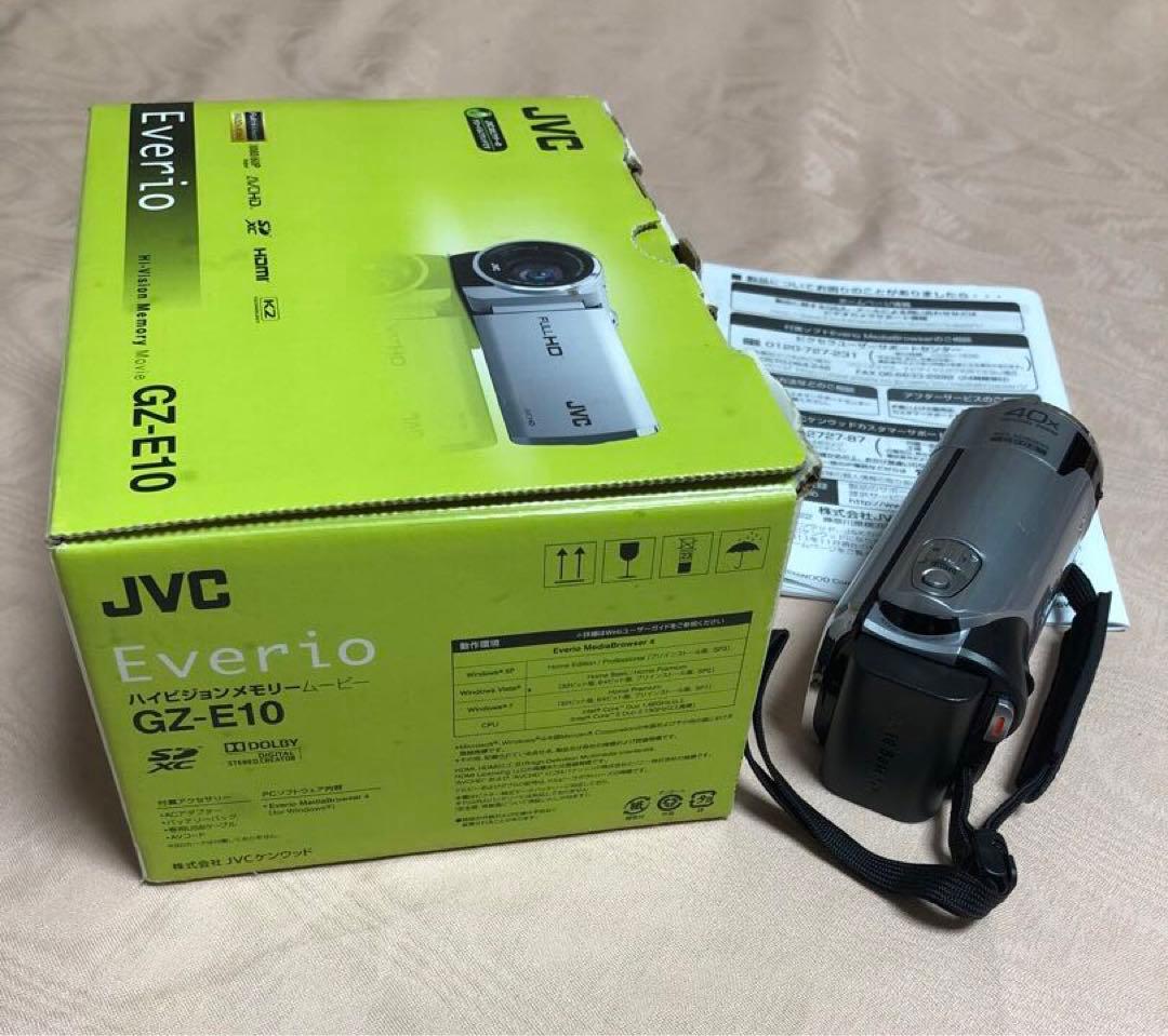 JVC Everio GZ-E10 ビデオカメラと付属品　ビクター　ケンウッド