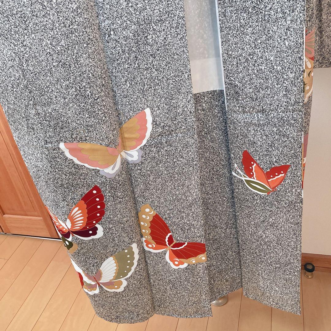振袖　蝶々の古典柄が素敵な振袖　166cm〜180cmの方に　長尺　トールサイズ