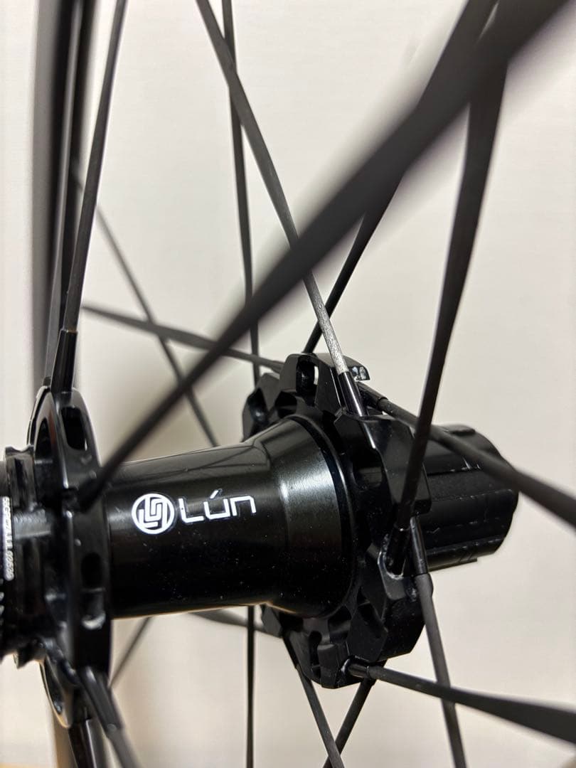 y*n様 LUN HYPER 3 D45 ルンハイパー　カーボンホイール　前後セ