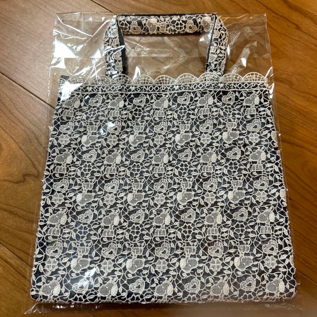 【新品】近沢レース　スヌーピー コラボ　ハンカチ　トートバッグ セット