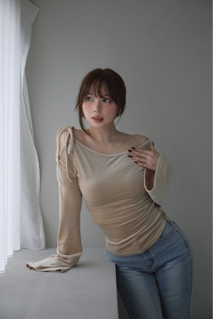 andmary アンドマリー Ruth velour tops