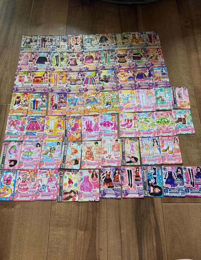 アイカツカード まとめ売り 300枚 値下げ交渉〇