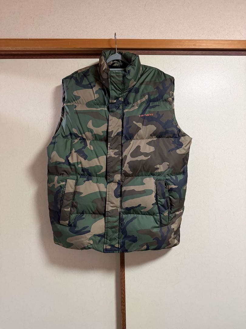 加*知様 Carhartt 迷彩柄 ダウンベスト