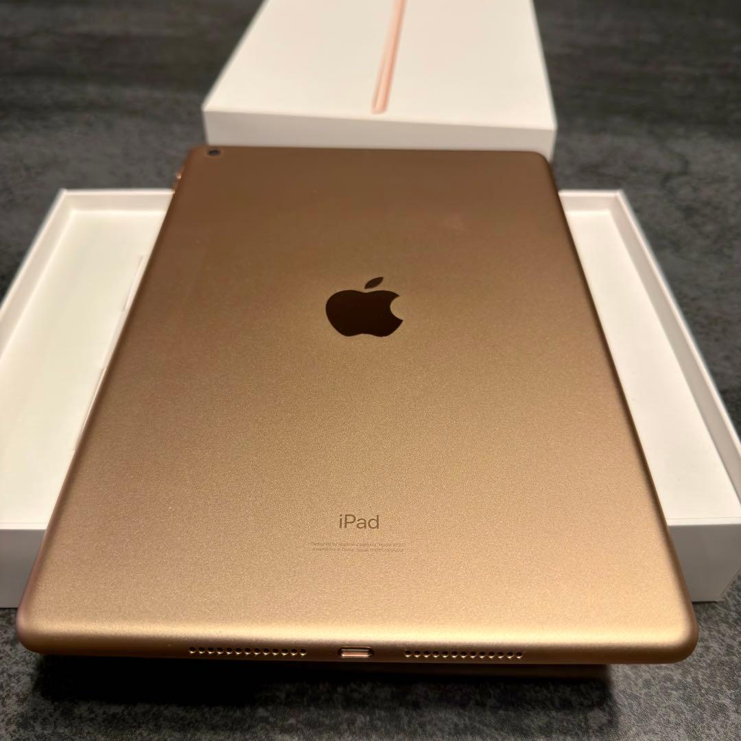 iPad8 超美品 32GB WiFiモデル ゴールド