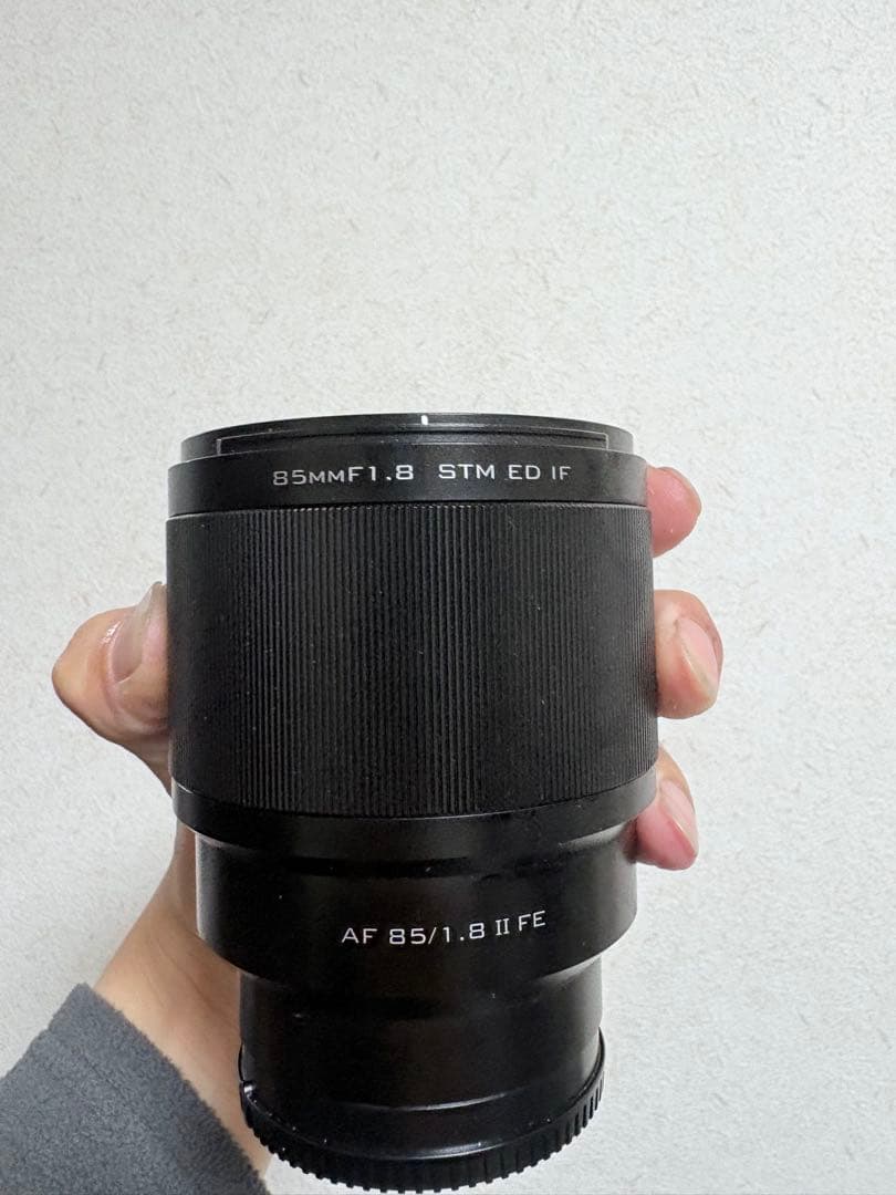 VILTROX AF1.8II EFマウントレンズ　plフィルター付き