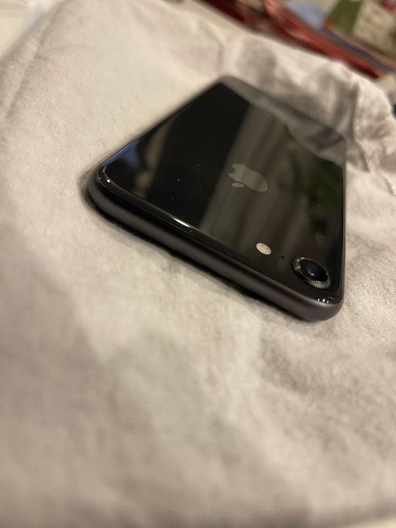 Apple iPhone 8 スペースグレー 本体