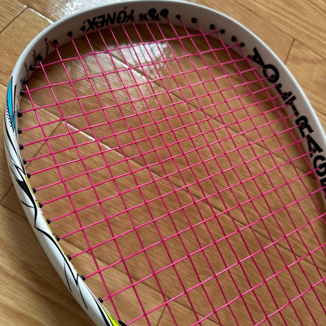 美品　ヨネックス　ボルトレイジ７Ｖステア