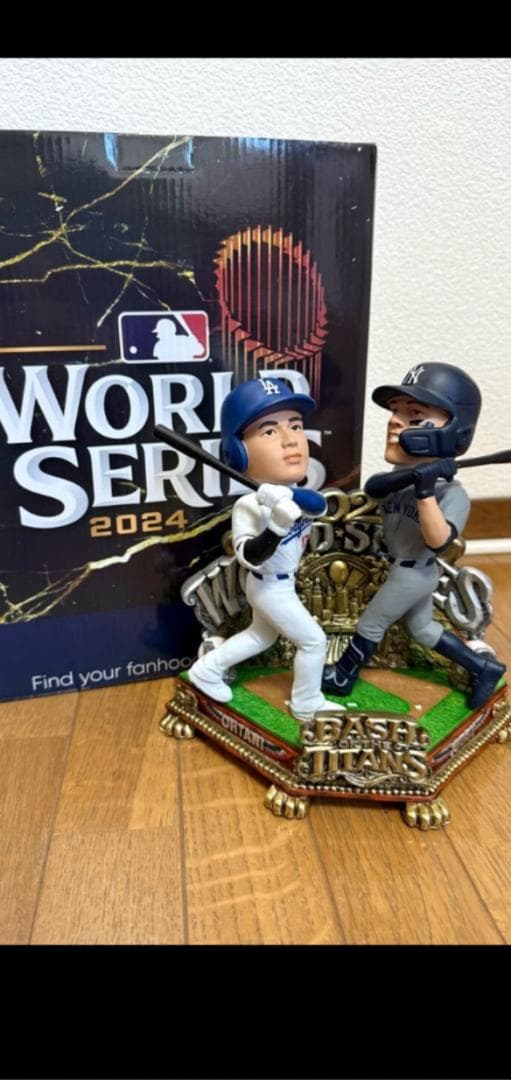 2024 World Series デュアルボブルヘッド