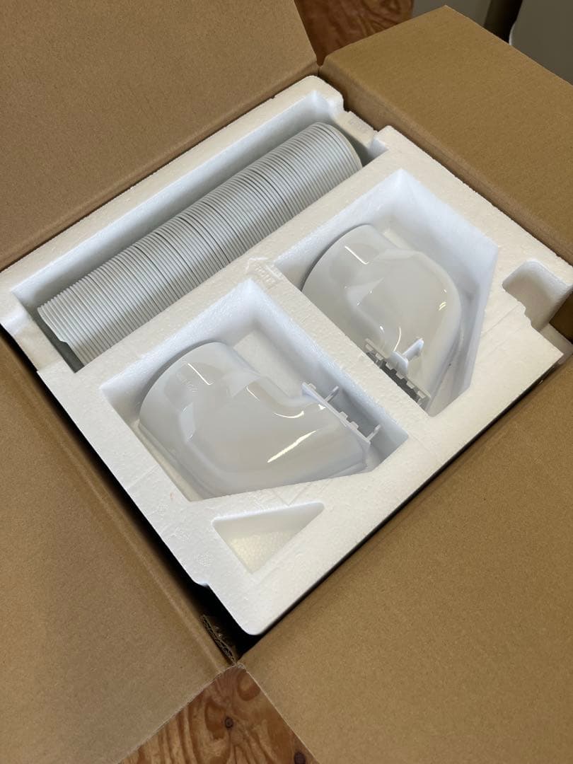 IRIS OHYAMA コンパクトクーラー ICA-0302G-W ホワイト