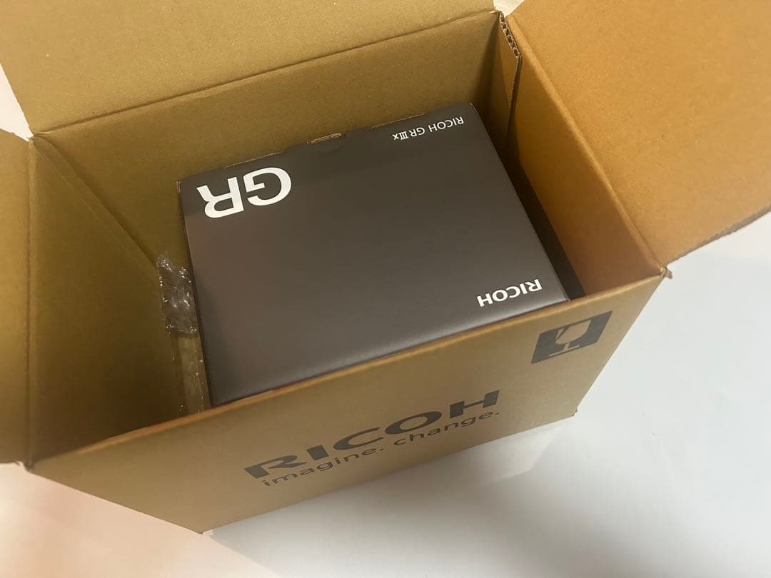 【新品未使用】RICOH GRⅢX 3年保証付き