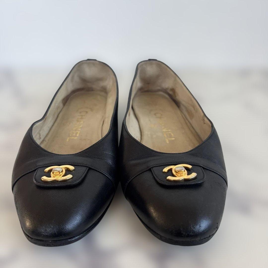 シャネル ココマーク　ターンロック　パンプス　フラットシューズ　ローファー