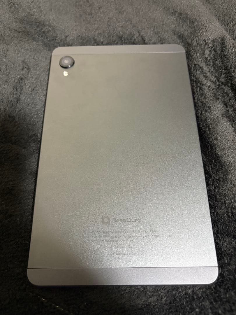 【LineageOS】Magisk入りの8インチタブレット