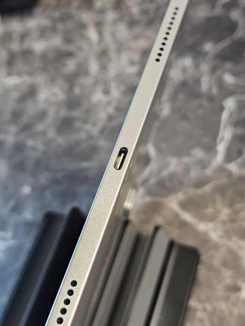 iPad Pro 12.9インチ M1チップ（第5世代）シルバー 128GB