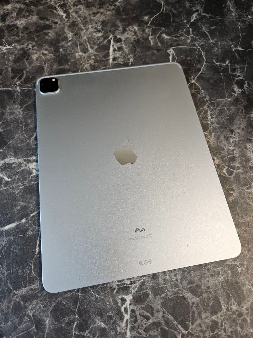 iPad Pro 12.9インチ M1チップ（第5世代）シルバー 128GB