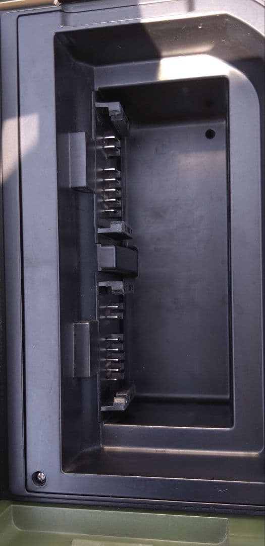 HiKOKI ハイコーキ コードレス冷温庫 UL18db（NMG）