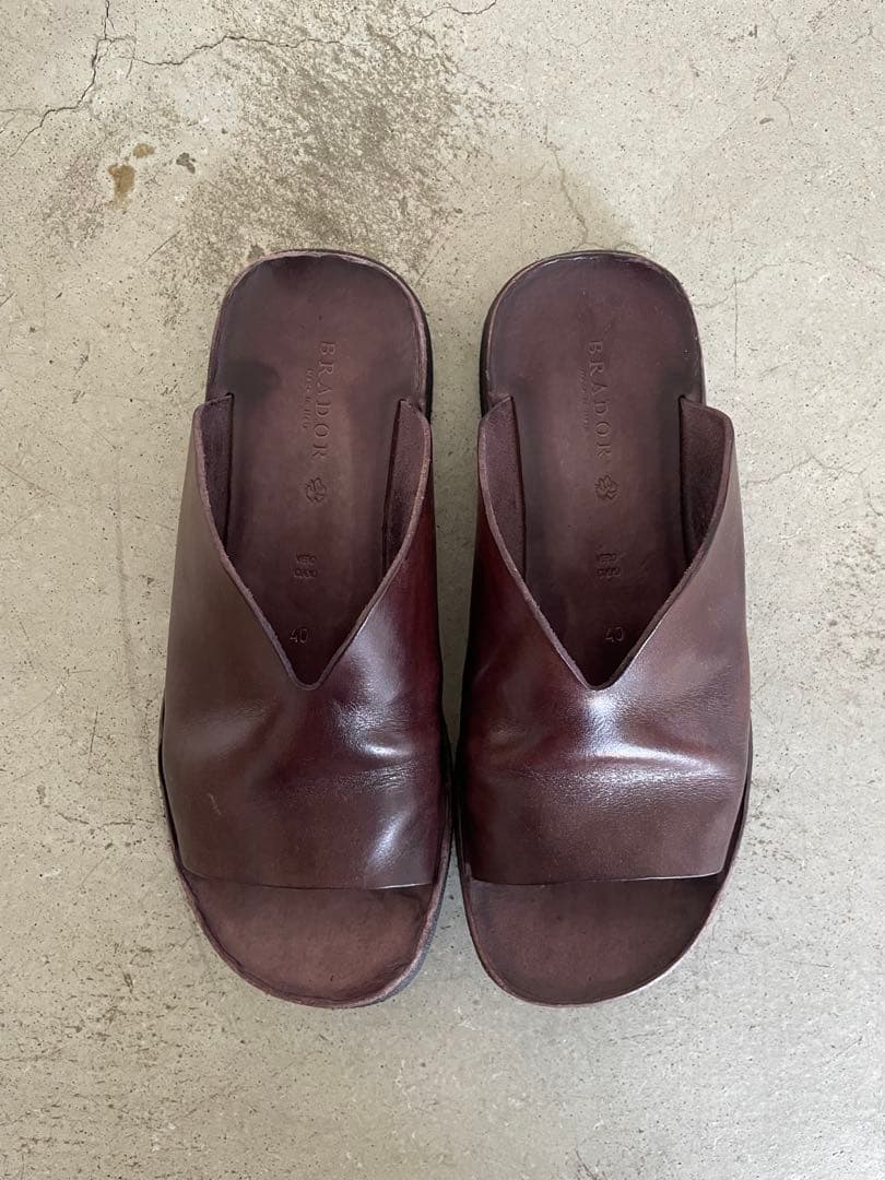 BRANDORブラドール　本革 レザーサンダル　スリッポン