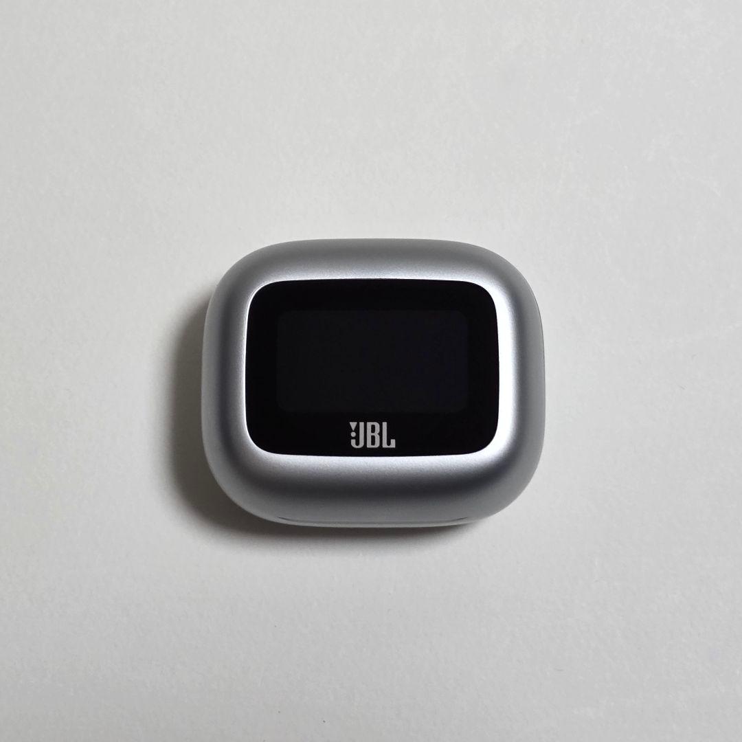 JBL　ノイズキャンセリングイヤホン「LIVE BUDS 3 」シルバー