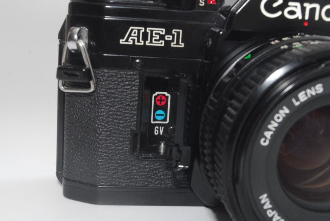 [美品]　Canon AE-1 ブラック fd 50mm f1.8