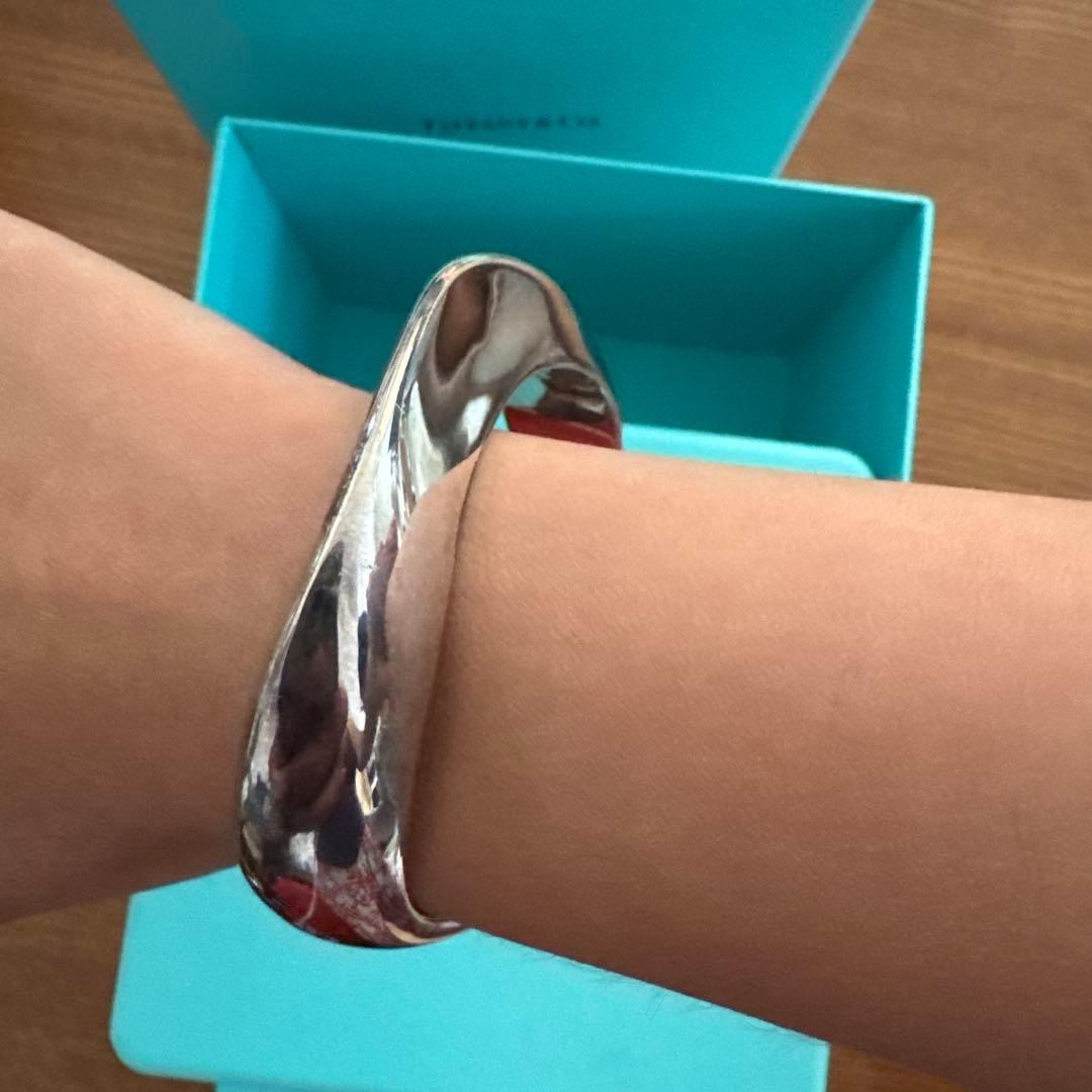 Tiffany & Co. エルサペレッティ・シルバーバングル