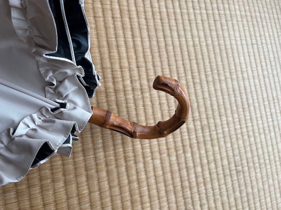 芦屋ロサブラン 2段折り フリル 曲がり竹手元 日傘 ベージュ