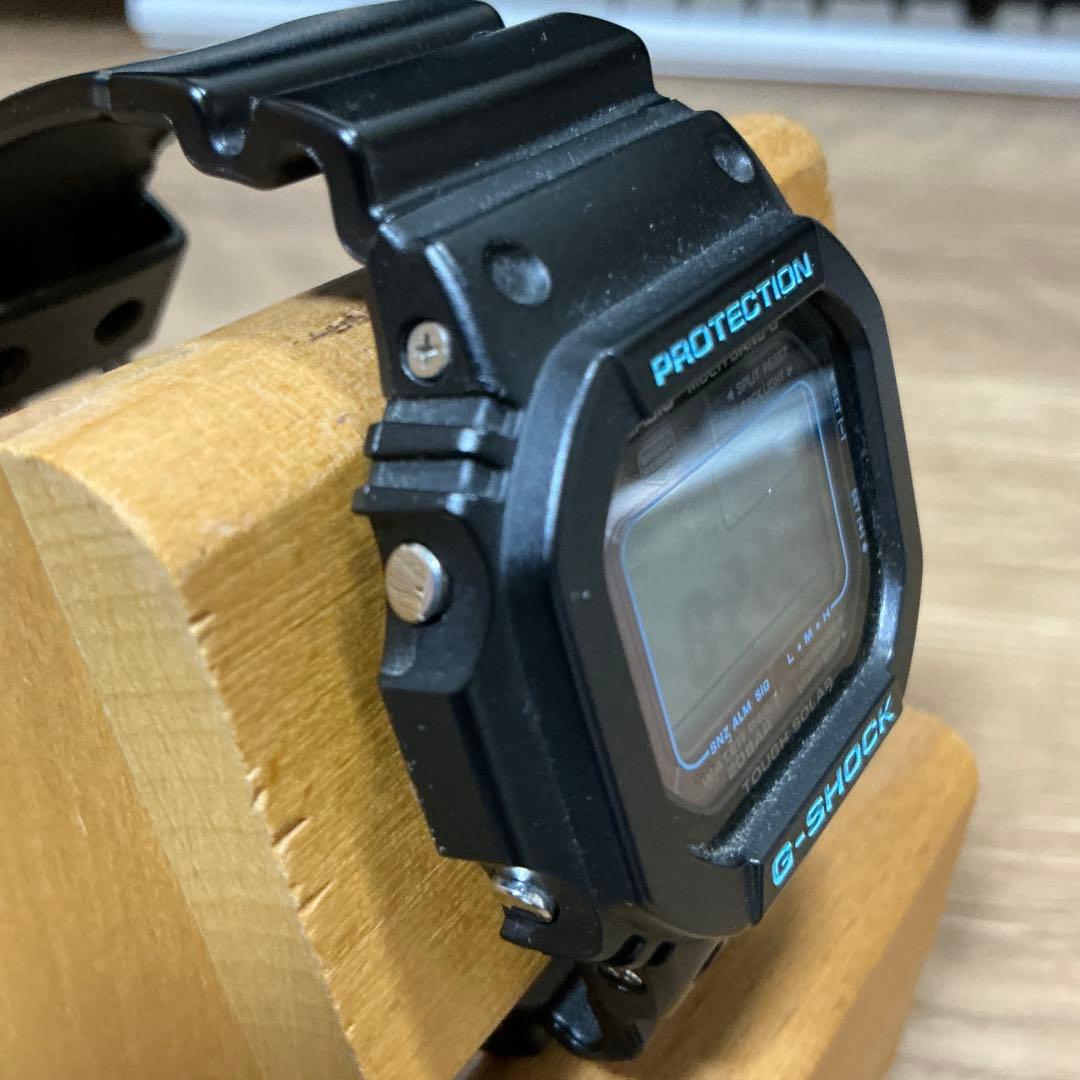 電波ソーラー　CASIO G-SHOCK ブルー＆ブラック　GW-M5610BA