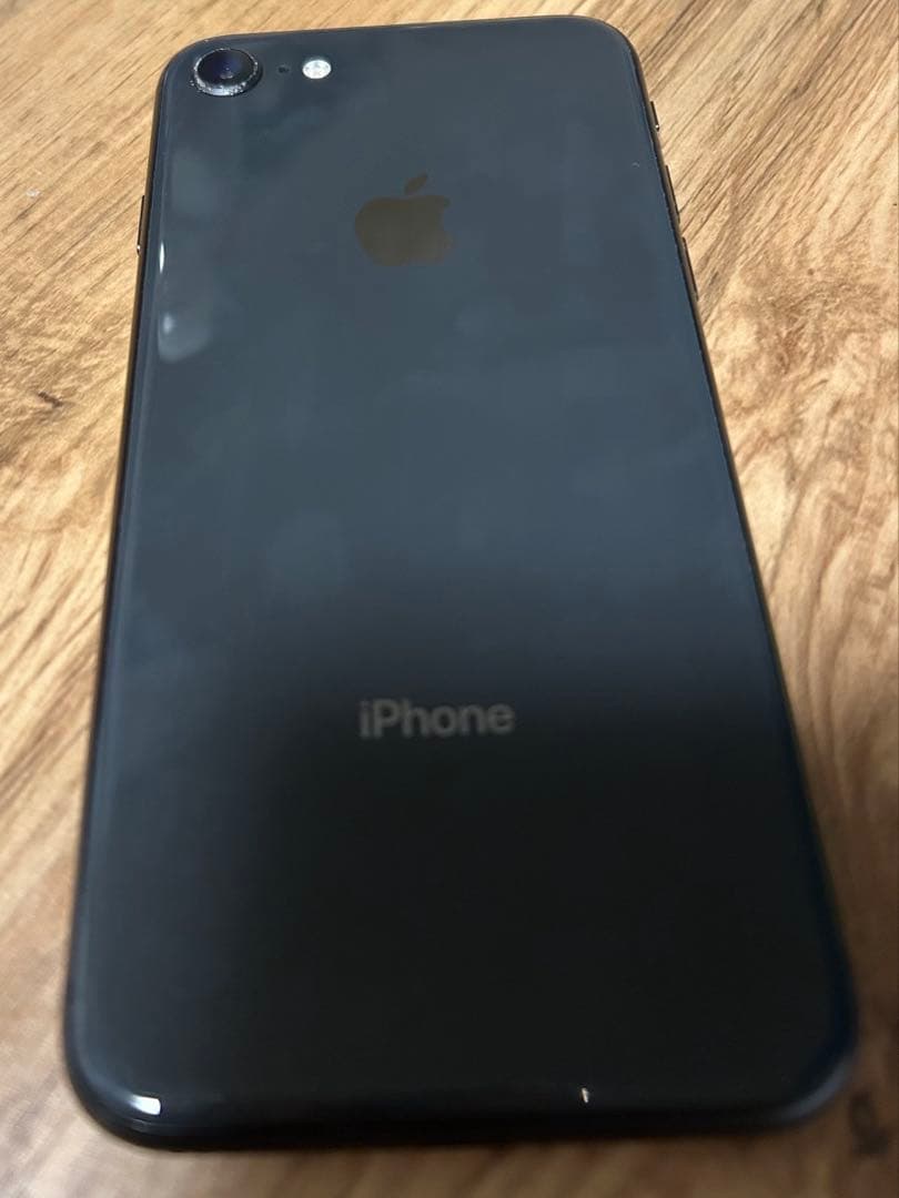 iPhone8 iPhone本体　中古　ブラック