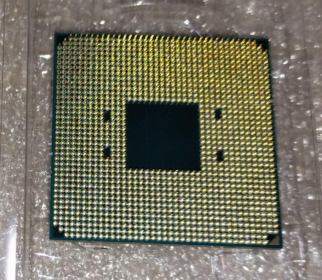 AMD Ryzen 7 3700X CPU 付属クーラーあり