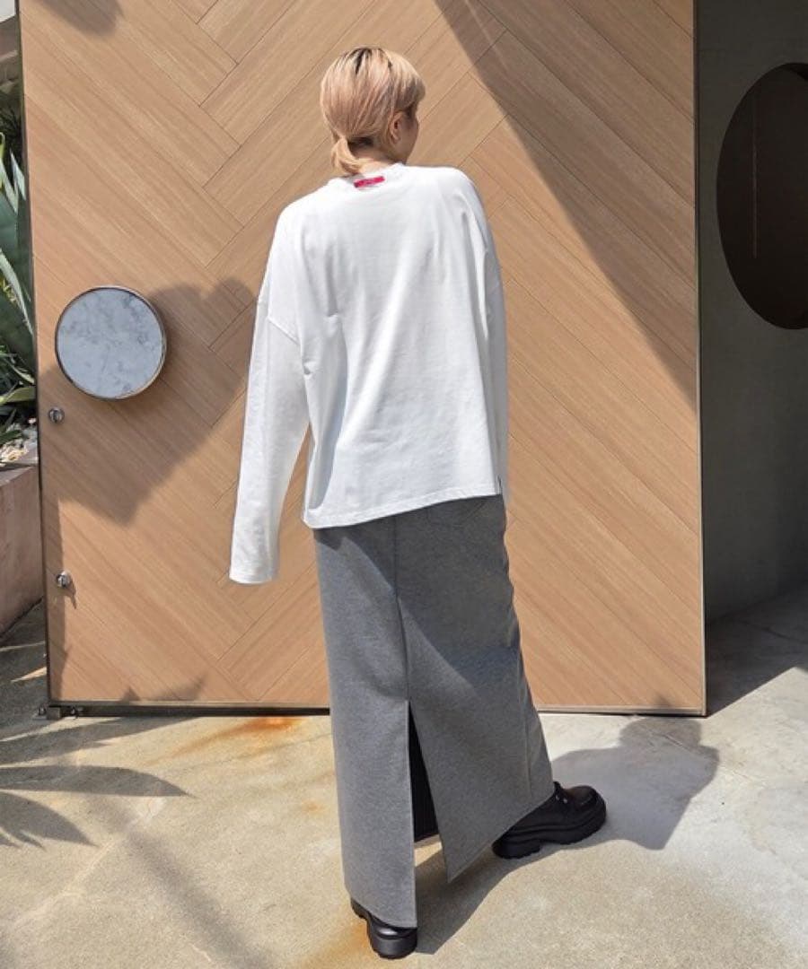 トップス THROWBACK ON MEMORIES TEE